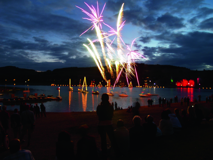 Diemelsee in Flammen